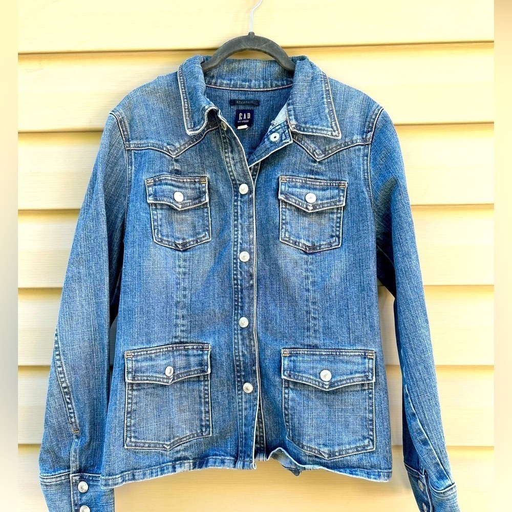Y2K Vintage Gap blue denim western yoke jacket size M
